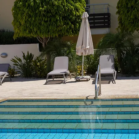 Apartment Mediterranean Escape - Steps From The