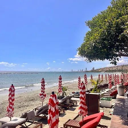 Mediterranean Escape - Coastal 2-bedroom アパート *