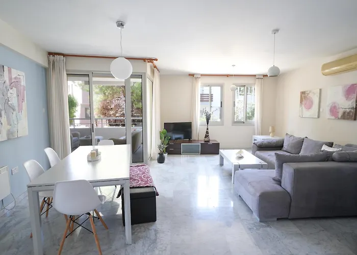 Mediterranean Escape - Coastal 2-bedroom Limisso