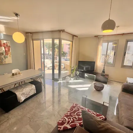 Apartment Mediterranean Escape - Steps From The *