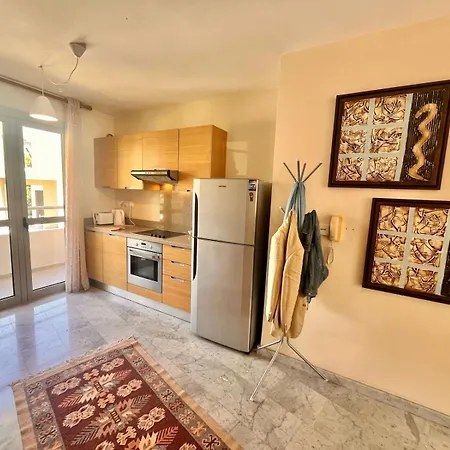 Apartment Mediterranean Escape - Steps From The *