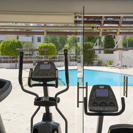 Apartament Mediterranean Escape - Coastal 2-bedroom Limassol