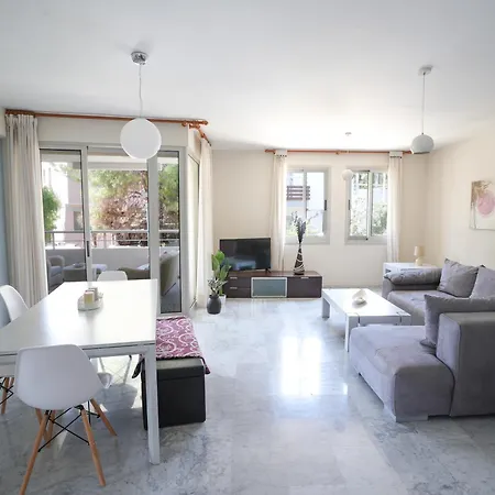 Mediterranean Escape - Coastal 2-bedroom Limassol